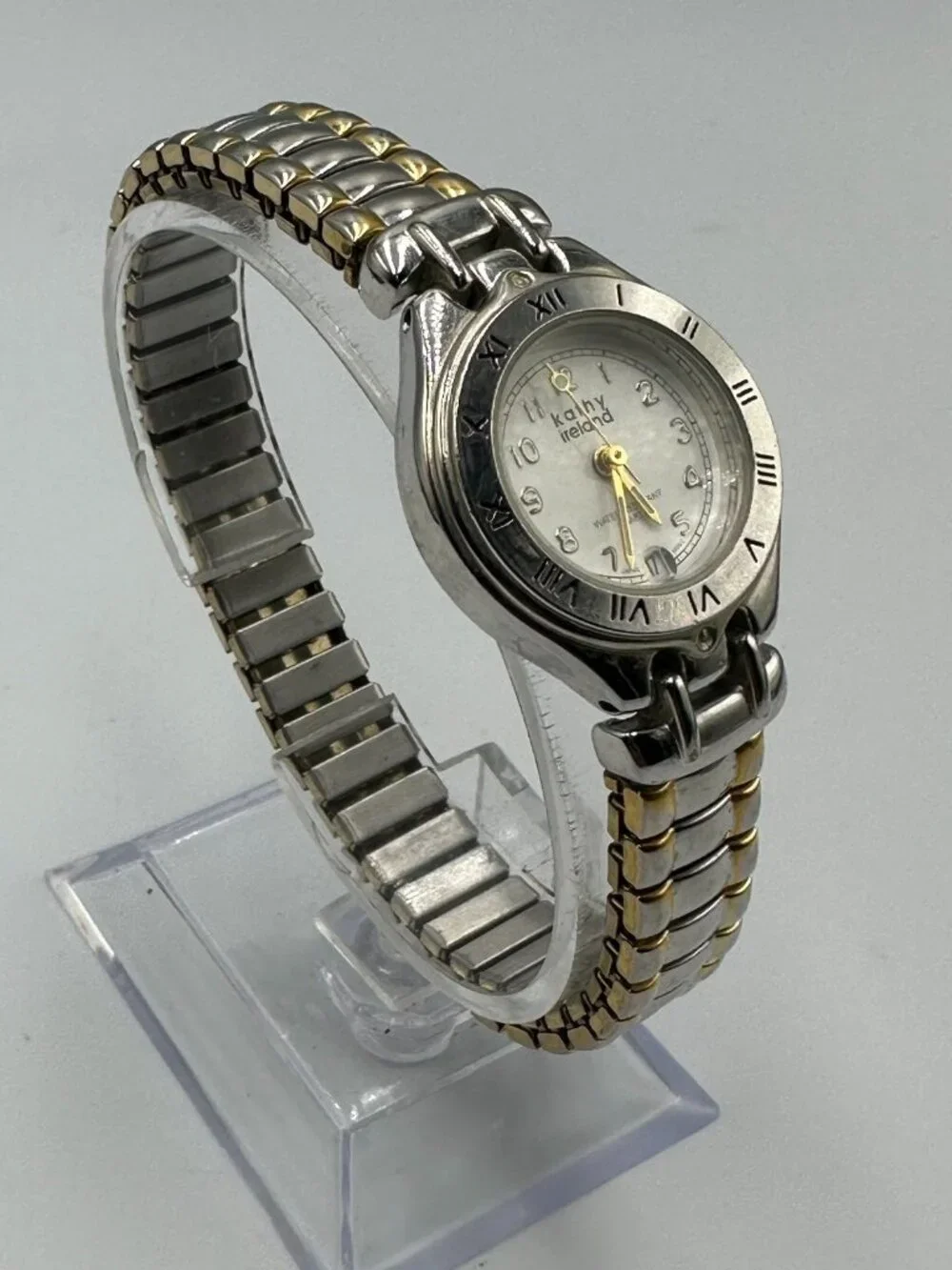 3/$30 Kathy Ireland Watch Women Silver Gold Two Tone Date Stretch Band 6.75